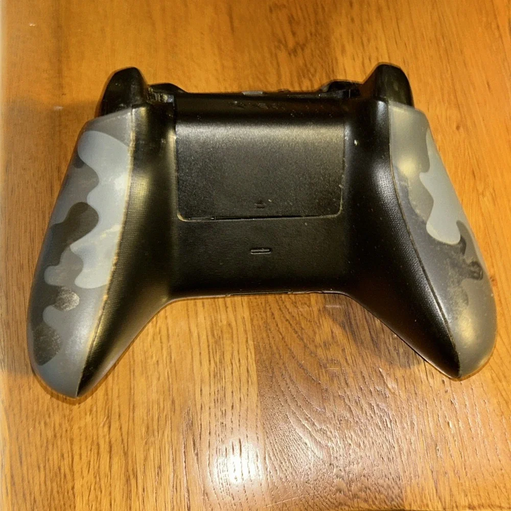 Microsoft Wireless Xbox‎ One Special Edition Night Ops Camo Controller A4